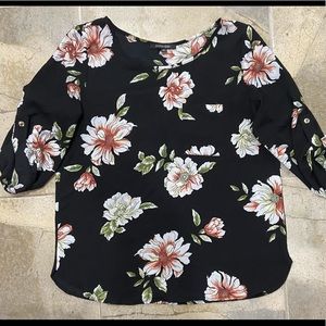 Cute Floral Blouse!